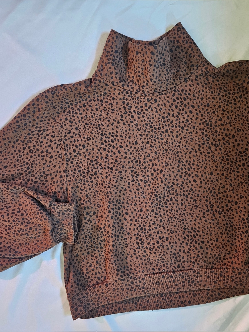 Abercrombie Cozy Brown Leopard Print Mock Turtleneck Women's Sweatshirt - Small - Picture 10 of 10